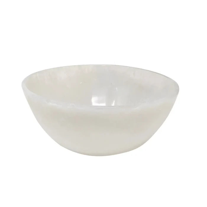 WHITE RESIN SALAD BOWL