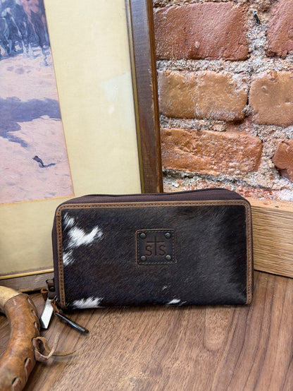 STS Ranchwear Kacy Hair-On Cowhide & Genuine Leather Organizer Clutch Wallet STS62742