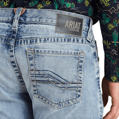 Ariat Men's M7 Shasta Slim Courtland Straight Leg Jeans 10043187