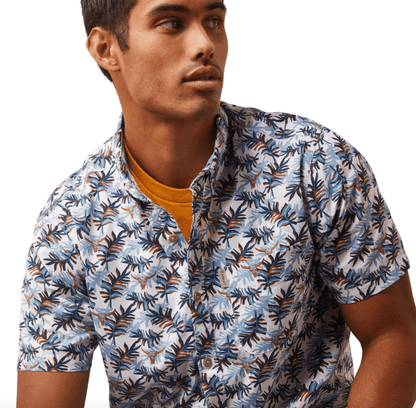 Ariat Men's Palm Waves White Print Stretch Modern Fit Short Sleeve Shirt 10043706