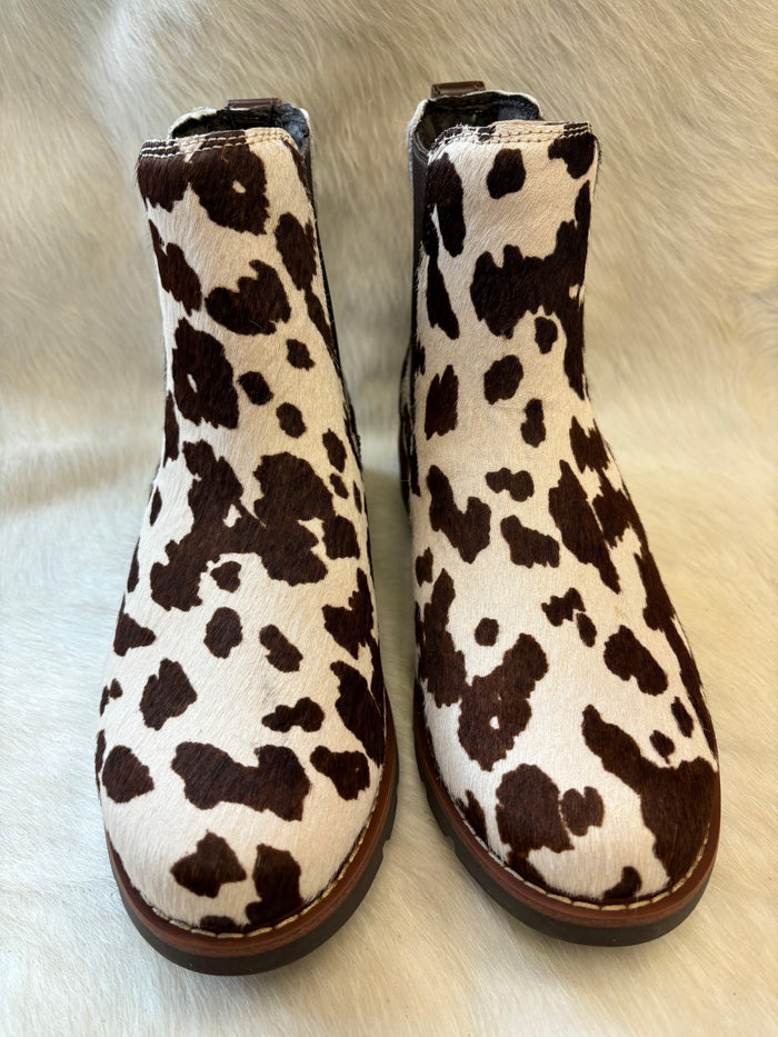 Ariat Women's Brown Cowhide Hair-On Wexford Lug Chelsea Bootie 10050915-Painted Cowgirl Western Store