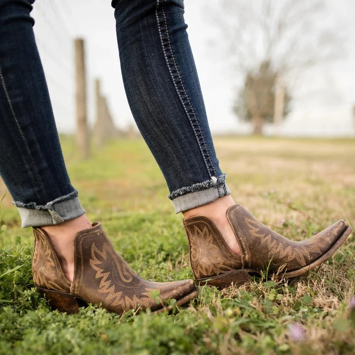 Ariat Women's Dixon Weathered Brown Ankle Boots 10027282-Painted Cowgirl Western Store