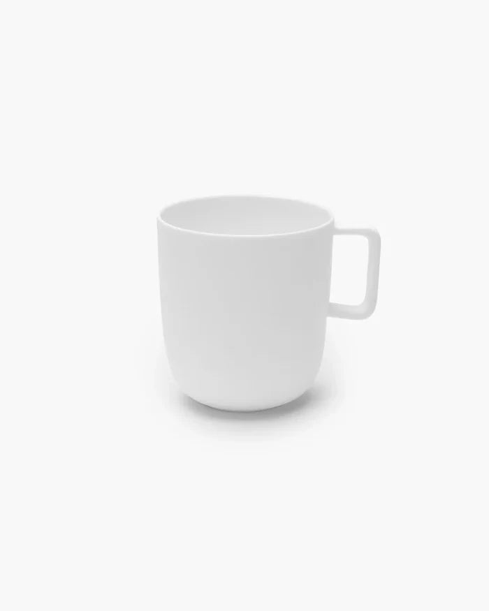 BASE MUG IN WHITE