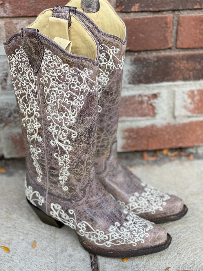 Corral Women's Crater & Bone Embroidered Snip Toe Cowgirl Boots A1094-Painted Cowgirl Western Store