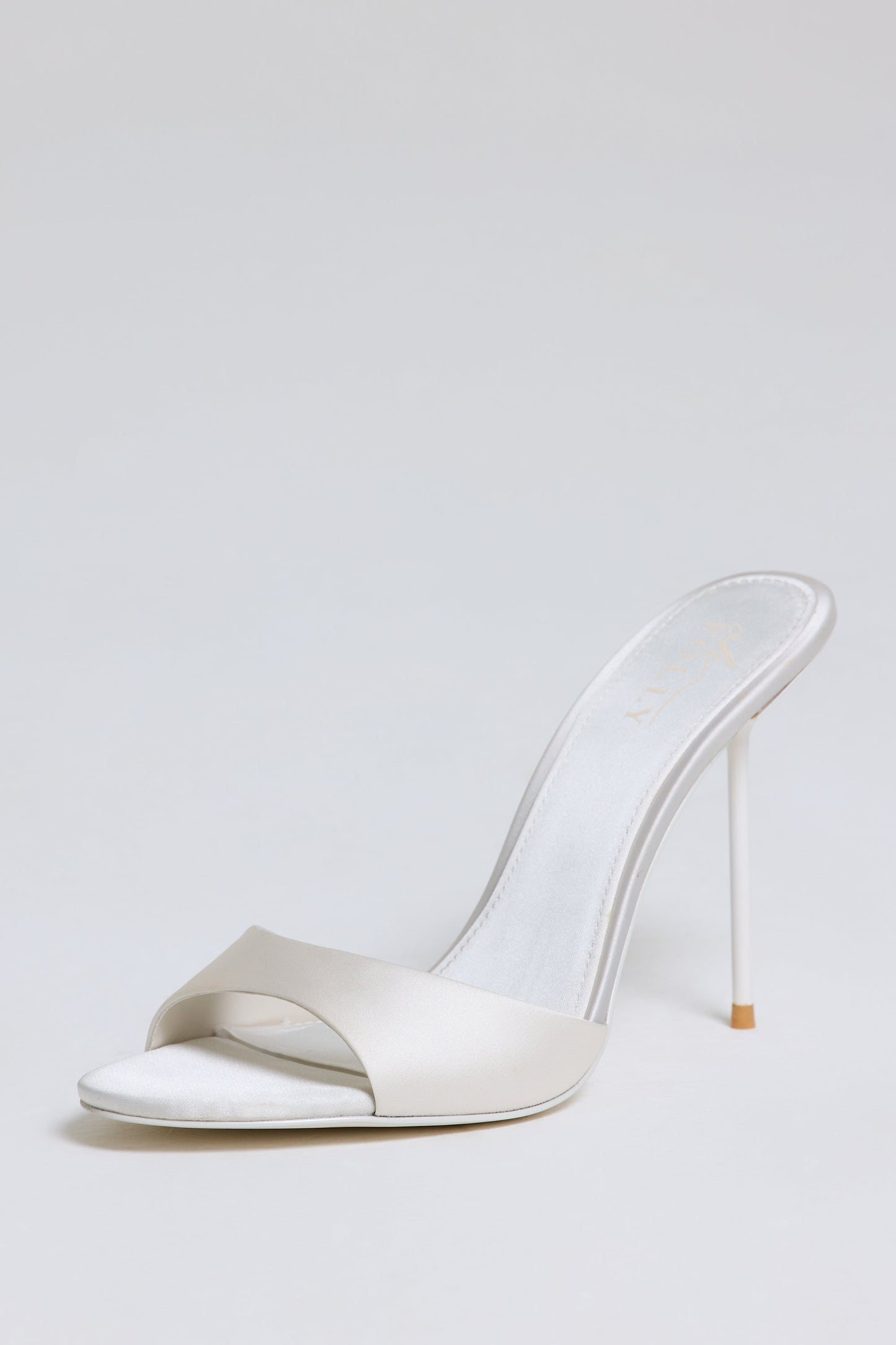 Heeled Mule Sandal in Pearl White