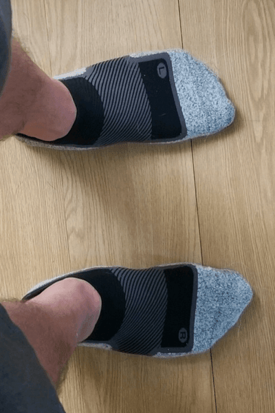 OS1st WP4 + WIDE Wellness Performance Diabetic-Safe Bamboo No Show Socks 3854