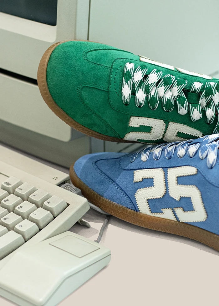 RETRO 25