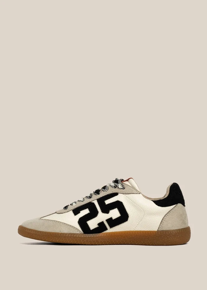 RETRO 25