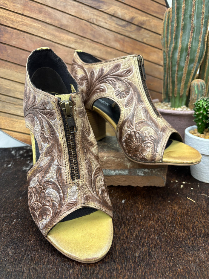 Roper Women's Creme Tooled Leather Open Toe Zip Mule Sandal 0946-3306-Painted Cowgirl Western Store