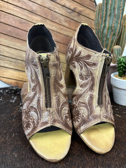 Roper Women's Creme Tooled Leather Open Toe Zip Mule Sandal 0946-3306-Painted Cowgirl Western Store