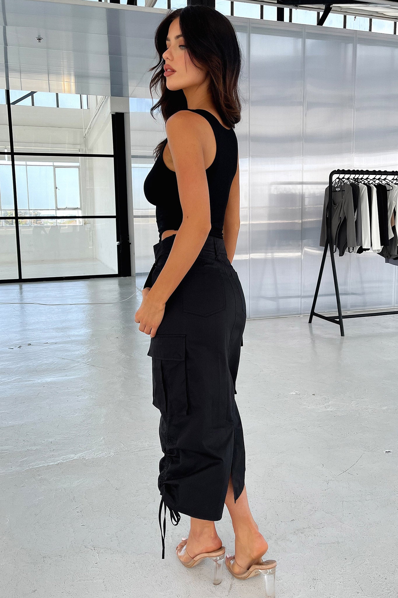 Eryn Crop - Black