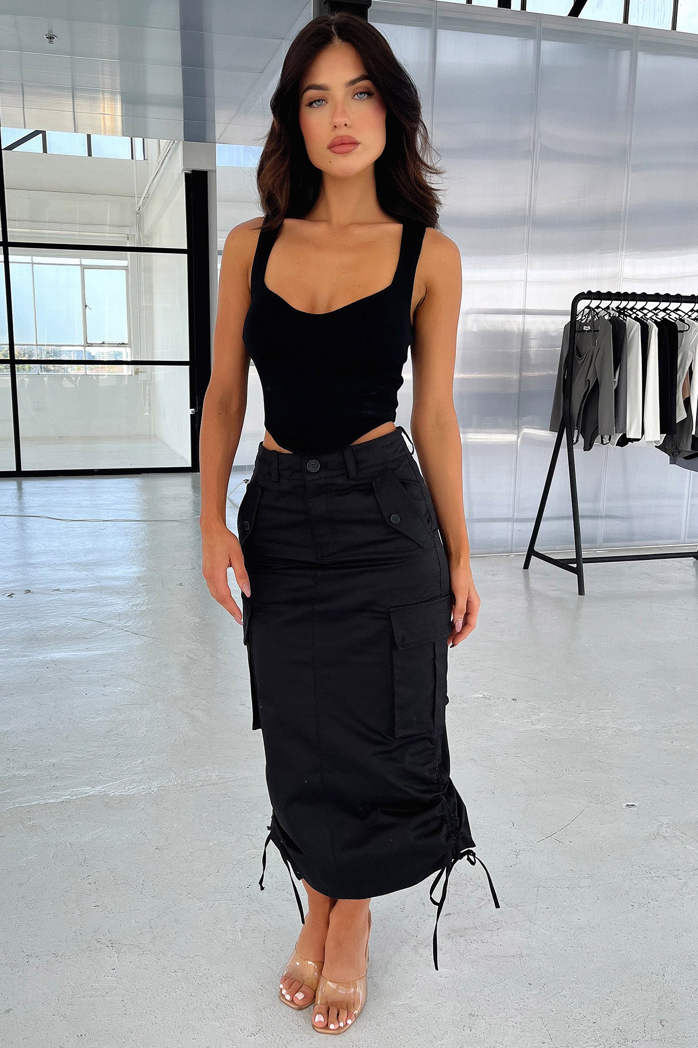 Eryn Crop - Black
